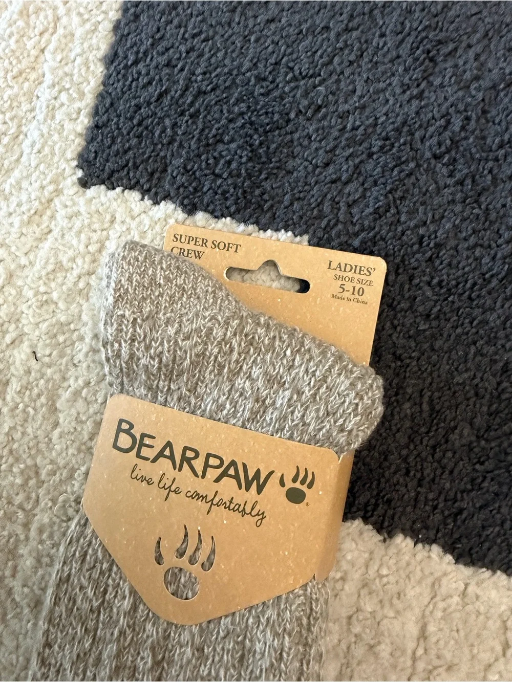 BearPaw Women's Gray Marled Knit Crew Socks